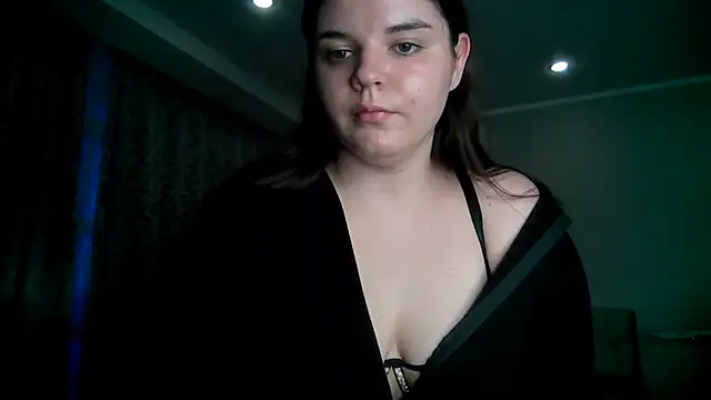 VictoriaPricee online show from 04/03/26, 03:32