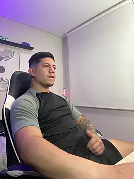  robertobaggioo online show from 03/06/26, 12:45