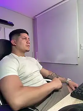  robertobaggioo online show from 03/15/26, 05:46