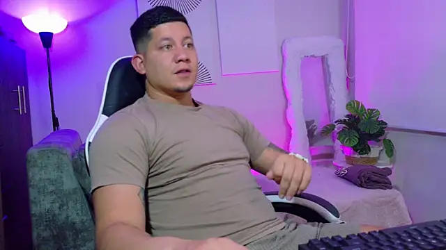  robertobaggioo online show from 06/26/26, 05:45