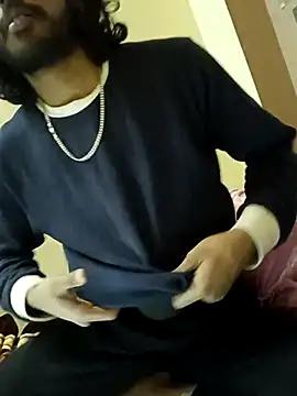 Yk physique online show from 02/13/26, 08:43