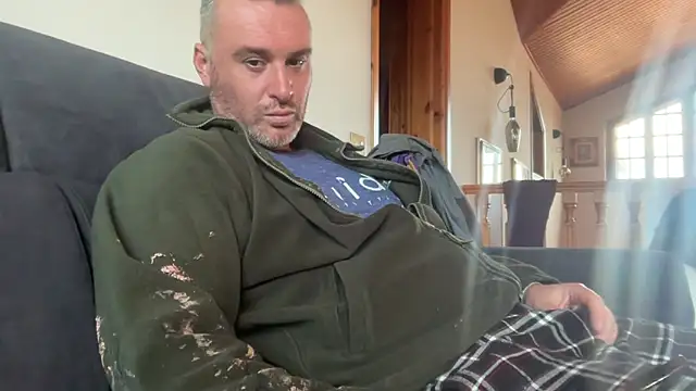 marcovik1 online show from 02/18/26, 02:24