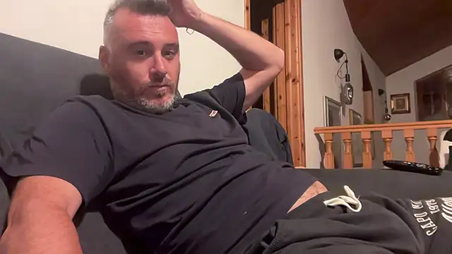 marcovik1 online show from 04/20/26, 09:49