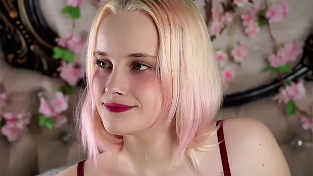 KirstinMcgeady online show from 04/06/26, 11:11