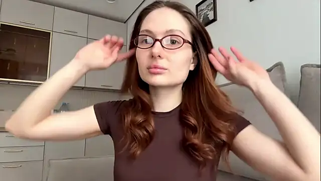 NyxaraBloom online show from 02/16/26, 09:49