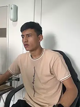 Snapshot of NicolasTorrez chatting on 02/15/26, 06:59 NicolasTorrez online show from 02/15/26, 06:59