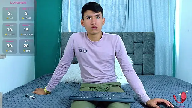 Snapshot of NicolasTorrez chatting on 02/17/26, 03:40 NicolasTorrez online show from 02/17/26, 03:40