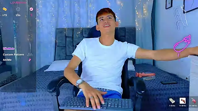 NicolasTorrez online show from 04/12/26, 08:36