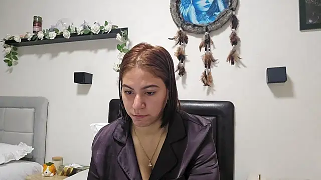 Snapshot of GravenChat chatting on 02/24/26, 10:02 GravenChat online show from 02/24/26, 10:02