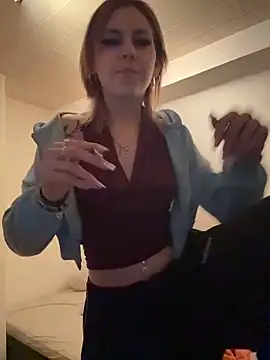 Milli-Kiss online show from 04/22/26, 08:10