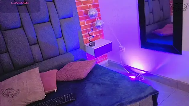 Snapshot of kiitydoll chatting on 02/18/26, 07:32 kiitydoll online show from 02/18/26, 07:32