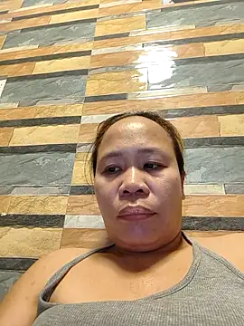 squirtshantal online show from 02/08/26, 01:25