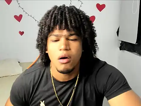 Snapshot of alexj_black_ chatting on 03/01/26, 11:12 alexj black online show from 03/01/26, 11:12