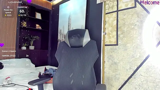 Snapshot of DarkReed chatting on 02/25/26, 06:06 DarkReed online show from 02/25/26, 06:06