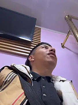 Snapshot of Jhony_rayder chatting on 02/15/26, 08:38 Jhony rayder online show from 02/15/26, 08:38