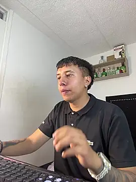 Snapshot of Jhony_rayder chatting on 02/23/26, 01:58 Jhony rayder online show from 02/23/26, 01:58