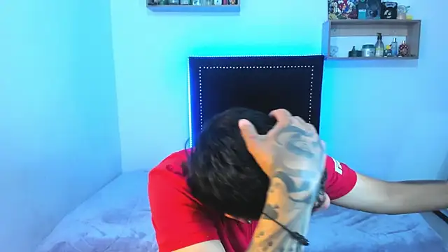 Snapshot of Jhony_rayder chatting on 02/28/26, 01:28 Jhony rayder online show from 02/28/26, 01:28