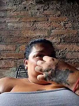 Juli Powl online show from 03/19/26, 03:49