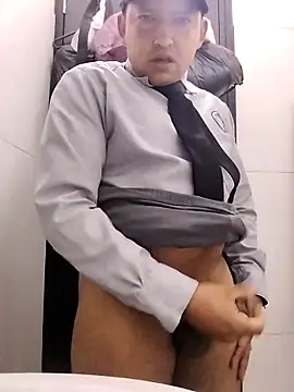 Hachi28 online show from 03/08/26, 06:50