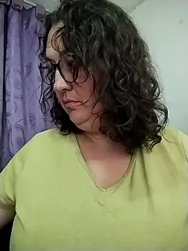 Snapshot of _Saraqueen chatting on 03/01/26, 07:49 Saraqueen online show from 03/01/26, 07:49