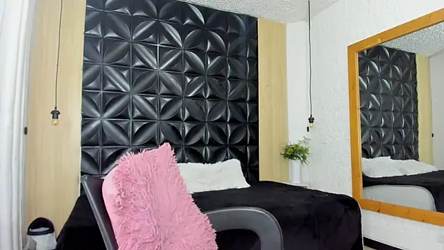 Snapshot of Veyra_sereny chatting on 07/22/26, 01:19 Veyra sereny online show from 07/22/26, 01:19