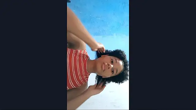 Snapshot of MadelynStamant chatting on 02/17/26, 12:23 MadelynStamant online show from 02/17/26, 12:23