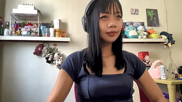 Snapshot of GloryKulikowski chatting on 02/26/26, 01:48 GloryKulikowski online show from 02/26/26, 01:48