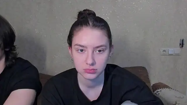 Snapshot of love_lina_muuur chatting on 02/23/26, 03:31 love lina muuur online show from 02/23/26, 03:31