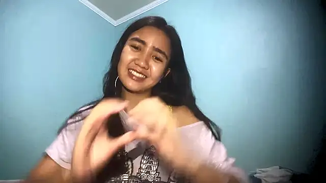 Snapshot of RessieAshcroft chatting on 02/24/26, 01:20 RessieAshcroft online show from 02/24/26, 01:20