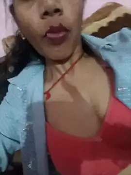 tocixgi online show from 03/24/26, 12:10