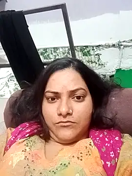 Snapshot of Anushka_Singh0 chatting on 02/25/26, 10:36 Anushka Singh0 online show from 02/25/26, 10:36