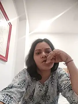 Snapshot of Anushka_Singh0 chatting on 06/22/26, 04:20 Anushka Singh0 online show from 06/22/26, 04:20