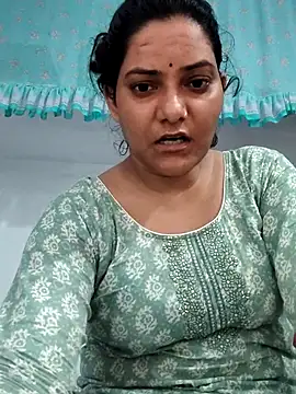 Snapshot of Anushka_Singh0 chatting on 07/24/26, 06:11 Anushka Singh0 online show from 07/24/26, 06:11