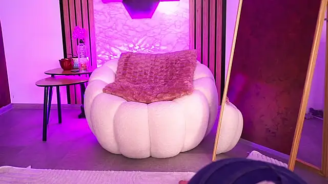 SashaLorrenz online show from 03/27/26, 08:09