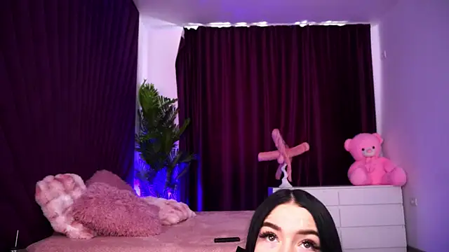 SashaLorrenz online show from 04/23/26, 12:29