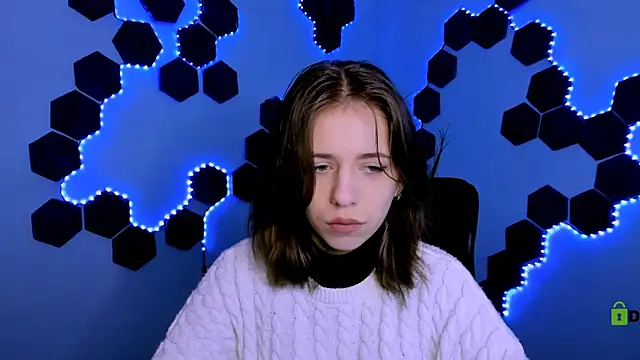 Snapshot of cleo_cool chatting on 02/19/26, 10:00 cleo cool online show from 02/19/26, 10:00