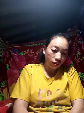 Snapshot of Susuu5790 chatting on 02/15/26, 06:43 Susuu5790 online show from 02/15/26, 06:43