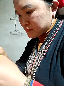 Snapshot of nelina_12345 chatting on 02/14/26, 11:18 nelina 12345 online show from 02/14/26, 11:18