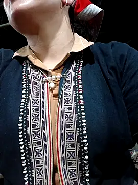 nelina 12345 online show from 04/12/26, 08:14