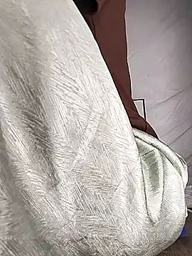 Snapshot of -Bibo- chatting on 02/22/26, 01:40 -Bibo- online show from 02/22/26, 01:40