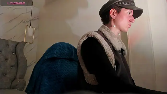 Snapshot of Fieramadame chatting on 02/24/26, 12:03 Fieramadame online show from 02/24/26, 12:03