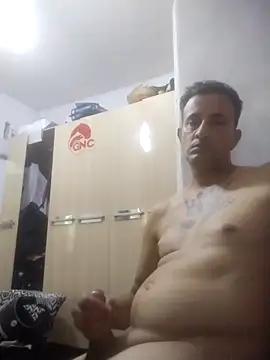 Arteiroelo online show from 04/23/26, 02:52