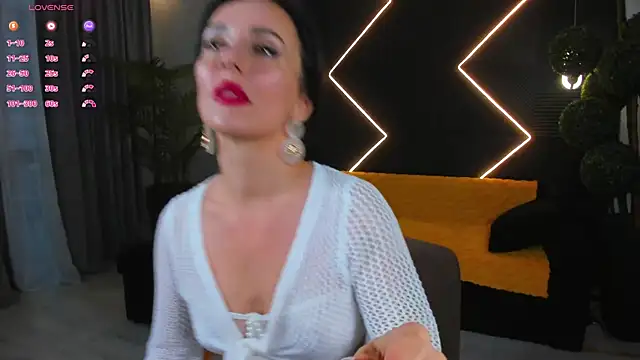 Snapshot of Shanita_moon chatting on 07/21/26, 04:20 Shanita moon online show from 07/21/26, 04:20