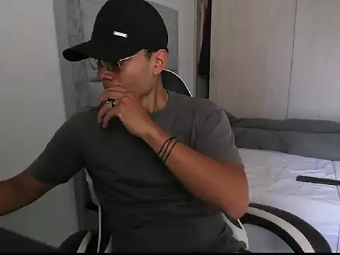 FredericSloan online show from 03/02/26, 08:04