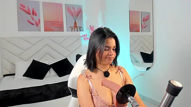 Rose jener06 online show from 07/01/26, 12:01