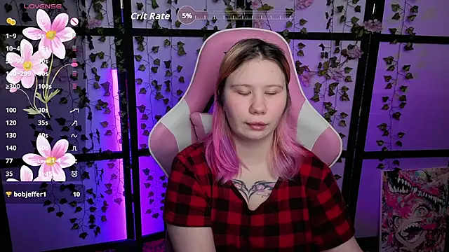 Snapshot of kitsune_little chatting on 02/27/26, 06:41 kitsune little online show from 02/27/26, 06:41