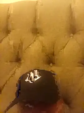 Snapshot of Leroyhotess chatting on 02/12/26, 05:52 Leroyhotess online show from 02/12/26, 05:52