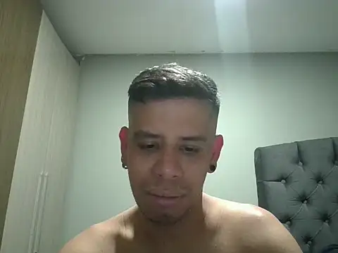 WILD BIGCOCK35 online show from 02/28/26, 12:44