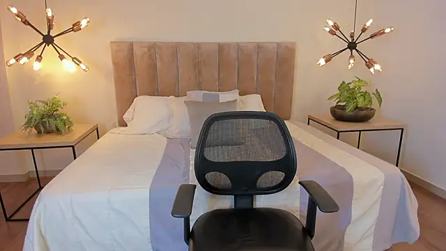 Samantha Dupre online show from 03/08/26, 10:35