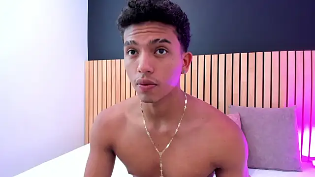 Snapshot of jhoystrong_ chatting on 02/28/26, 07:59 jhoystrong online show from 02/28/26, 07:59